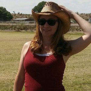 Meet your Posher, Mandy